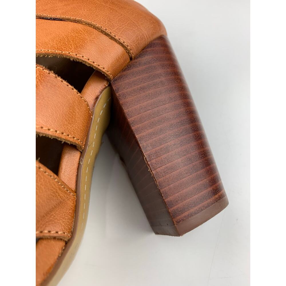 Kelsi Dagger Brooklyn KDB Peep Toe Ankle Boots Tan Leather Heels Women's 6.5 - Picture 11 of 13